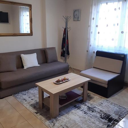 M&T Apartment Kavála Exterior photo