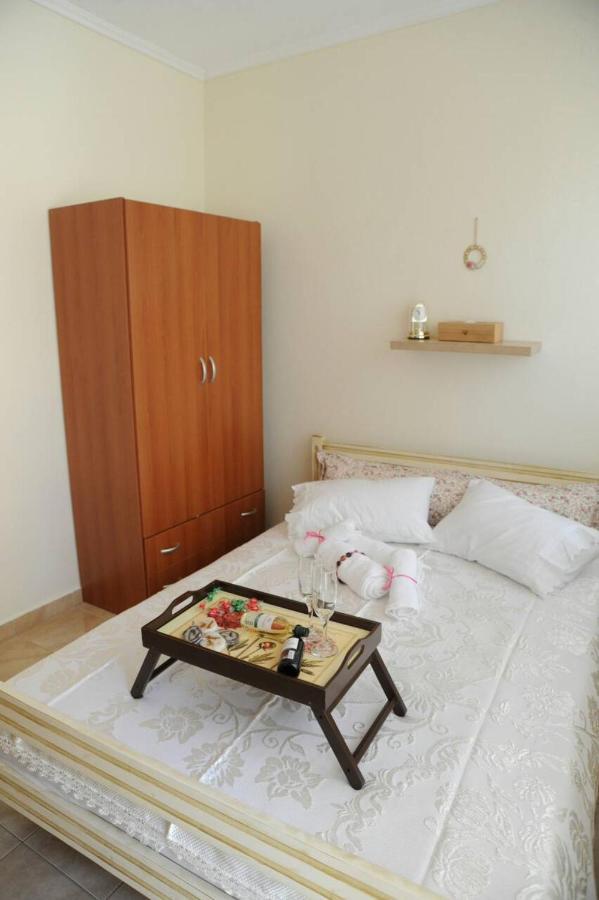 M&T Apartment Kavála Exterior photo