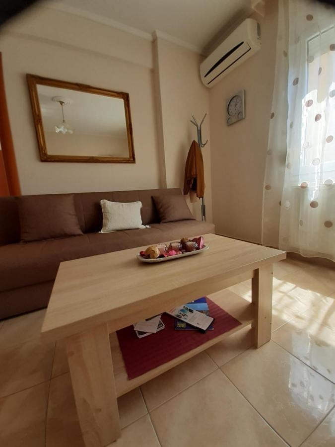 M&T Apartment Kavála Exterior photo